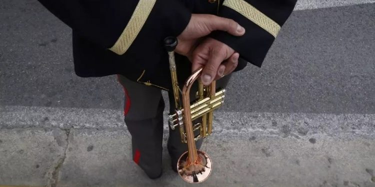 Οι μουσικοί της Φιλαρμονικής Αθηνών καλούνται να επιστρέψουν δεδουλευμένα μετά από 10 χρόνια