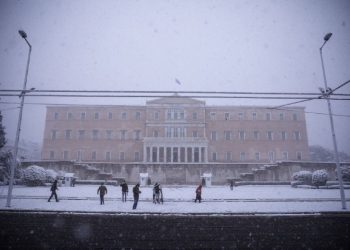 Κατώτεροι των περιστάσεων Μπακογιάννης και Πατούλης μπροστά στην Μήδεια