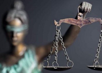 Τι αλλάζει με την «αργία» των αιρετών;