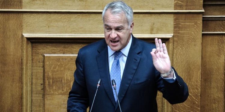 Γιατί ο Μ. Βορίδης επιμένει στον μικρότερο αριθμό συμβούλων σε Δήμους και Περιφέρειες;