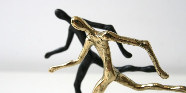 Τρέχουν να στήσουν τους αναπτυξιακούς οργανισμούς των ΟΤΑ