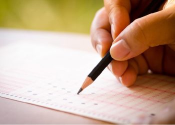 Αλλάζει τους όρους του διαγωνισμού για το ΕΚΔΔΑ ο Μ. Βορίδης