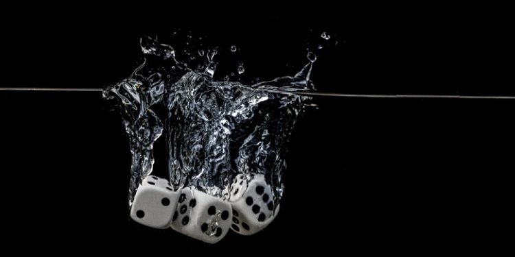 Αυταρχισμός Βούρου κατά δημοτικών υπαλλήλων για την υπερκοστολογημένη σύμβαση οδοφωτισμού