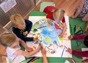 Κλείνουν τα αυτιά τους στην αγωνία χιλιάδων γονέων για μια δωρεάν θέση στα ΚΔΑΠ