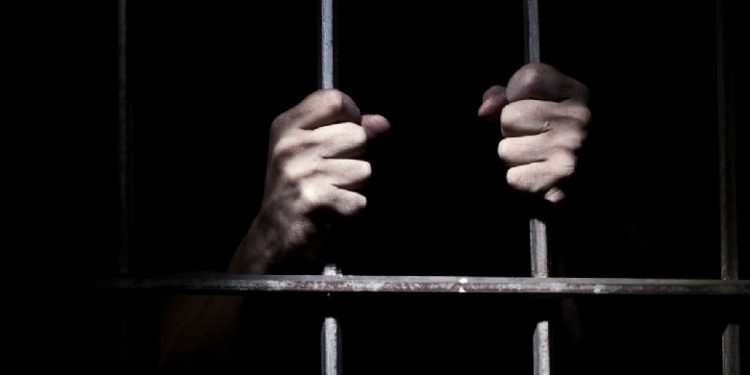 ΣτΠ: Περιβάλλον υψηλού κινδύνου οι φυλακές την εποχή του κορωνοΐου