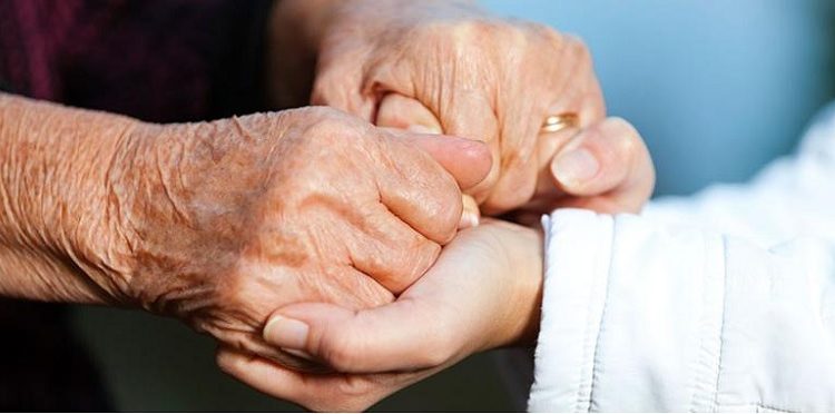 Ποια λύση θα βρει ο Μ. Βορίδης για τους εργαζόμενους στο πρόγραμμα «Βοήθεια στο Σπίτι»;