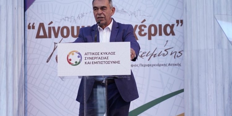Πυρά Ιωακειμίδη κατά Πατούλη και Δούρου για τα μάτια της Περιφέρειας Αττικής